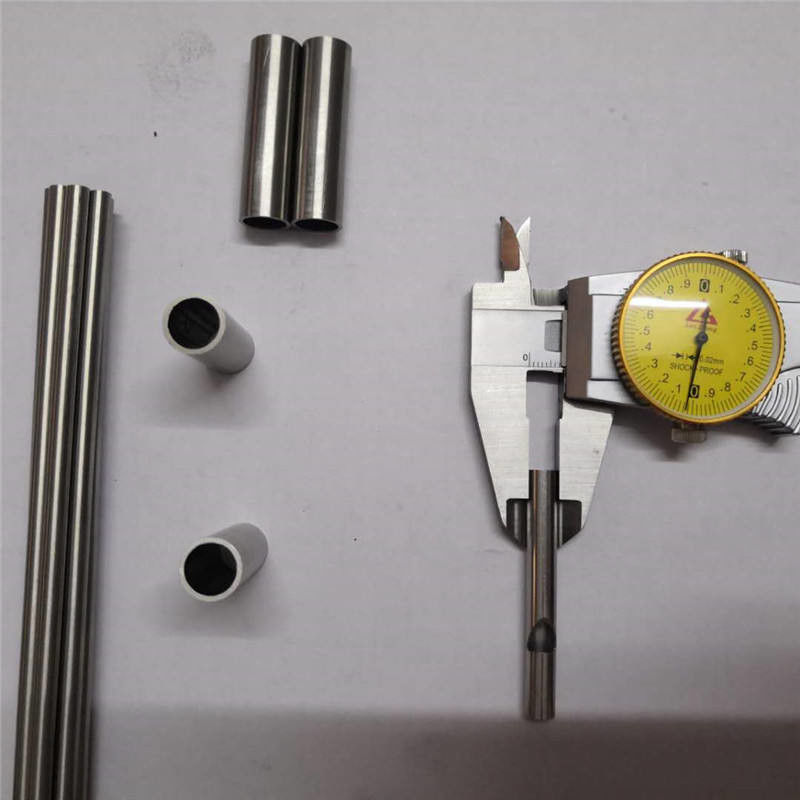 0.5-60 Mm Stainless Steel Seamless Pipe 0.6mm Thickness Stainless Steel Capillary Pipe